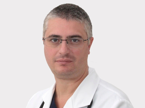 Dr. med. Claudio De Bernardi